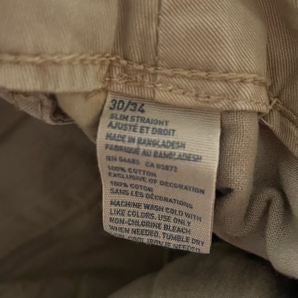 American Eagle Khaki Pants - Picture 5 of 5
